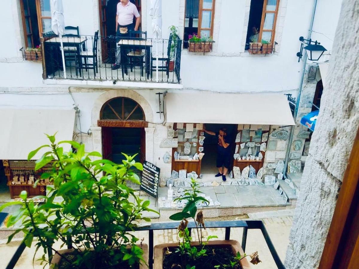 Grey Stone Otel Gjirokastër Dış mekan fotoğraf